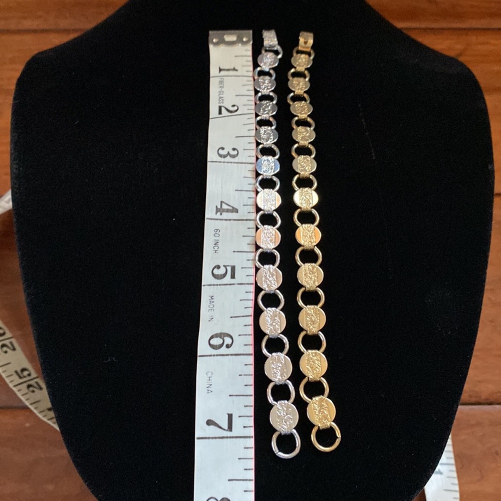 Sarah Coventry Embossed Bracelets - Picture 7 of 7